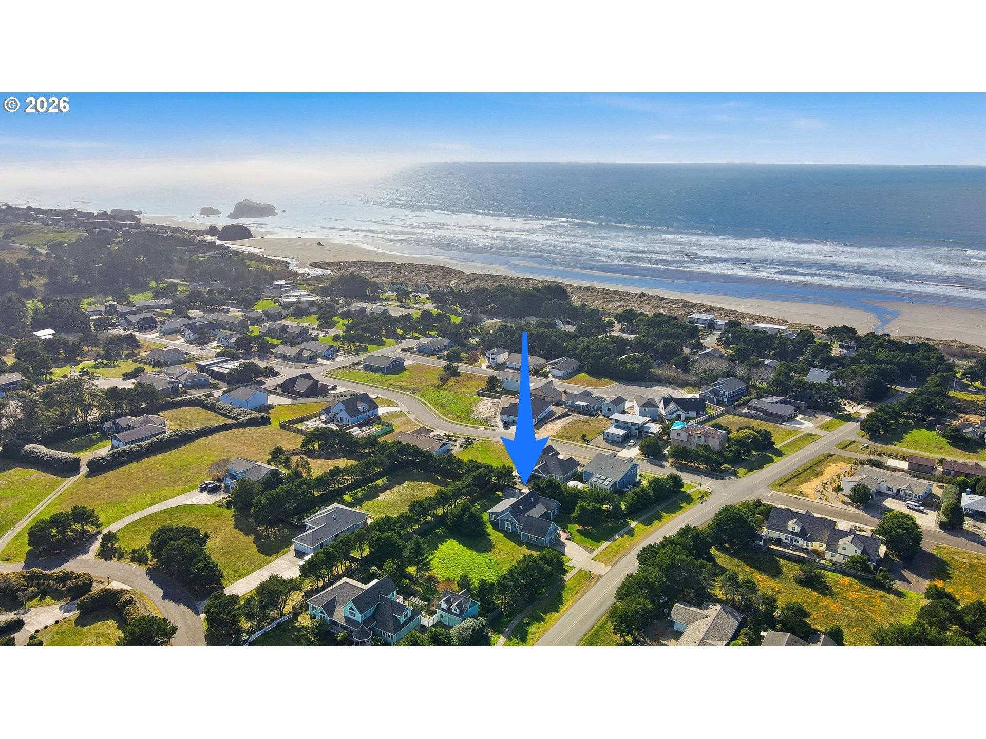 1027 SEABIRD DR SW, Bandon, OR 97411