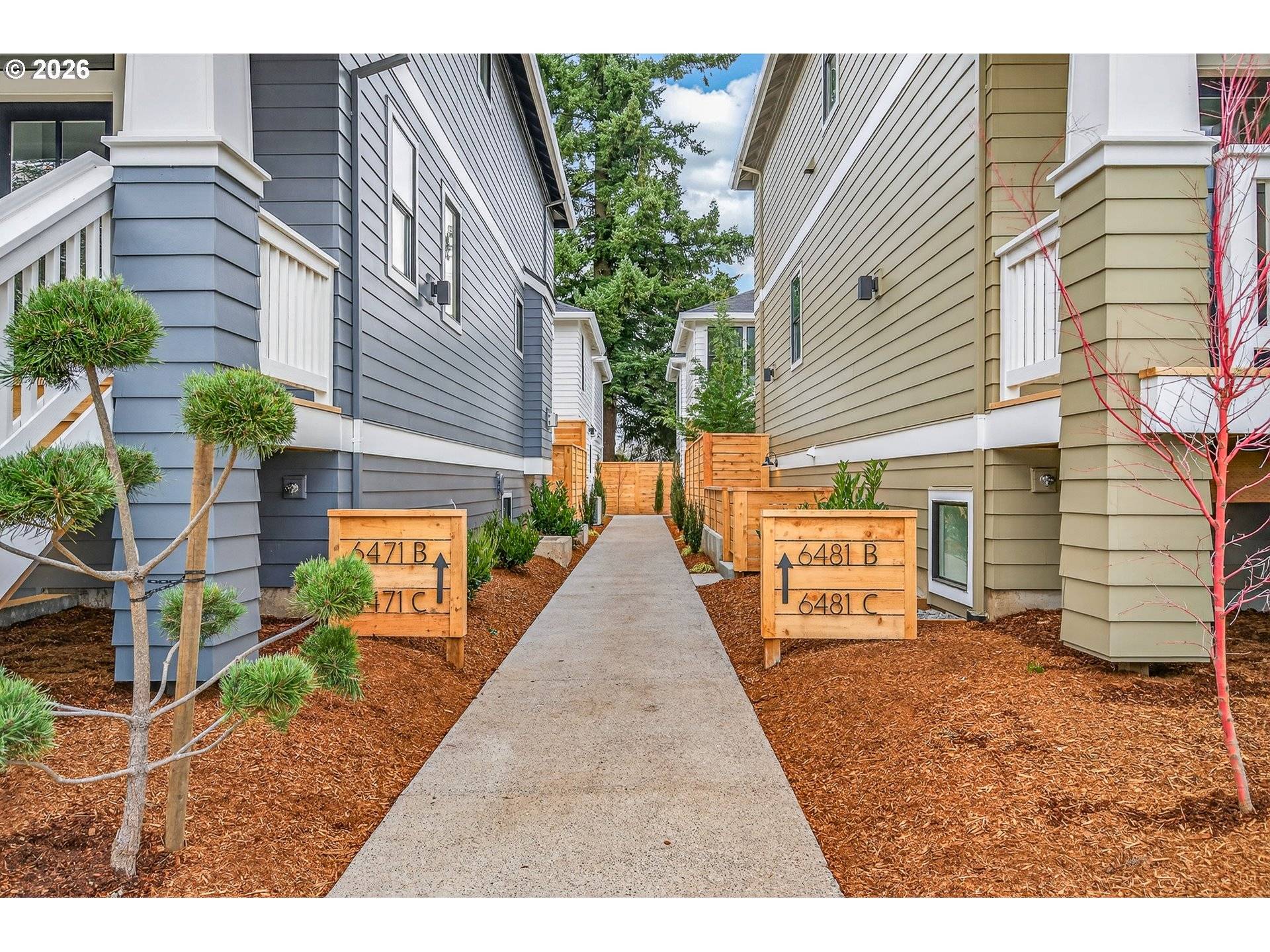 6471 SE RAMONA ST #B, Portland, OR 97206