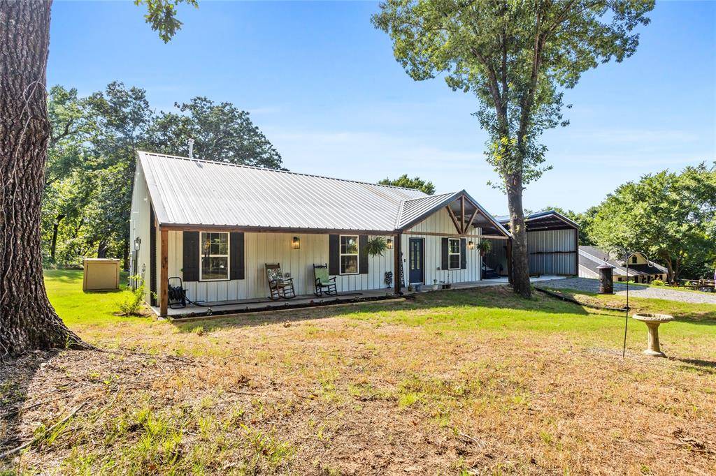 1685 Fleming Road, Bells, TX 75414