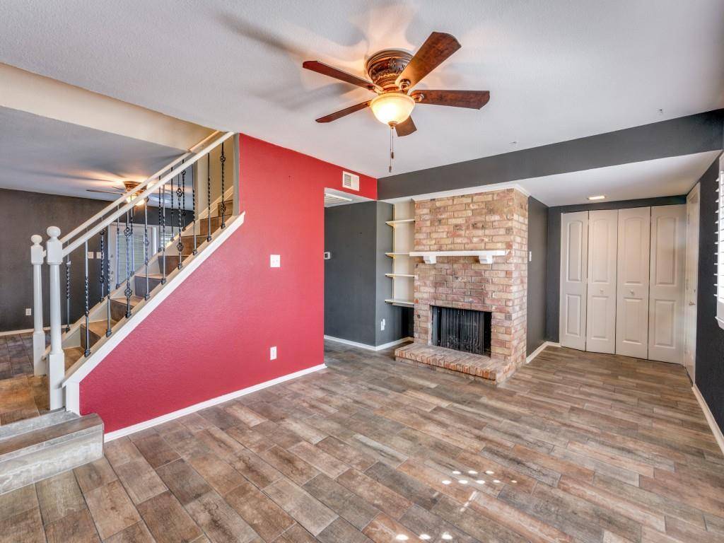 206 Westview Terrace, Arlington, TX 76013