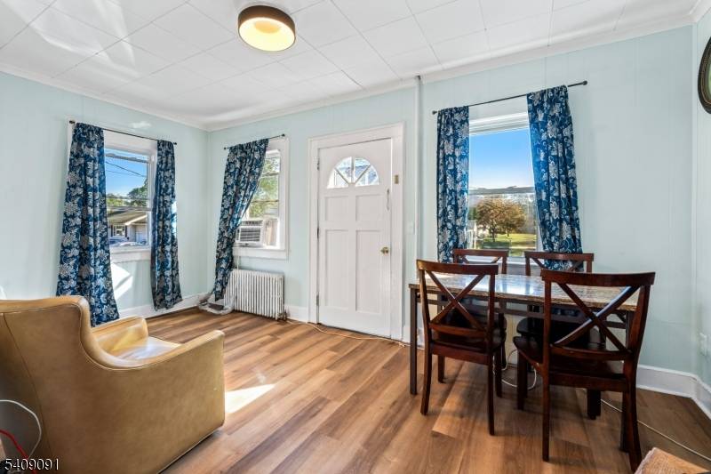 120B Little Pl, South Bound Brook Boro, NJ 08880