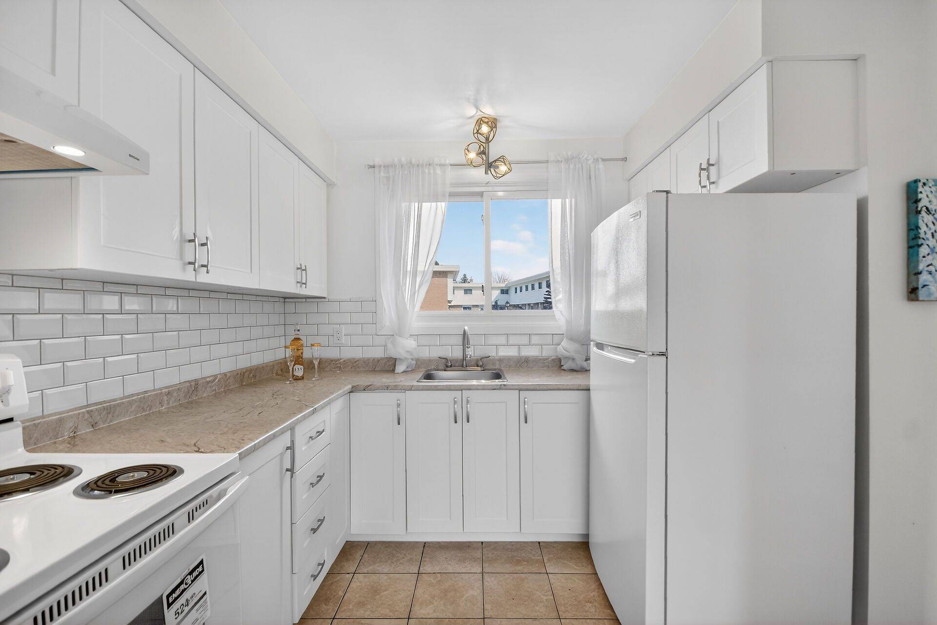 427 Moodie DR, Bells Corners And South To Fallowfield, ON K2H 8A5