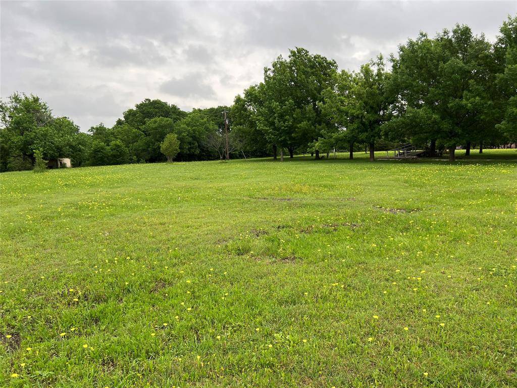 1004 Henslee Hill, Farmersville, TX 75442