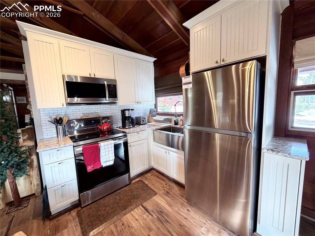 121 St Charles DR, Rye, CO 81069