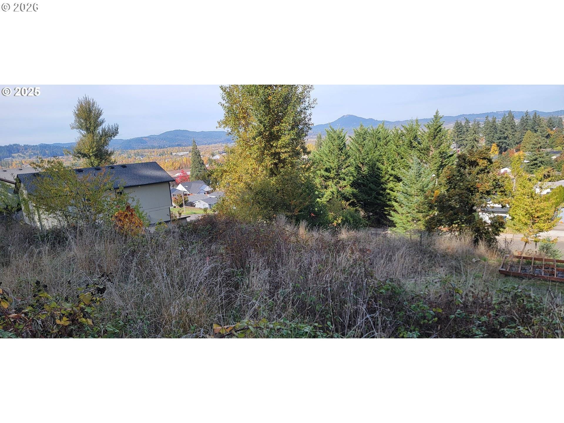 1 Queens AVE, Creswell, OR 97426