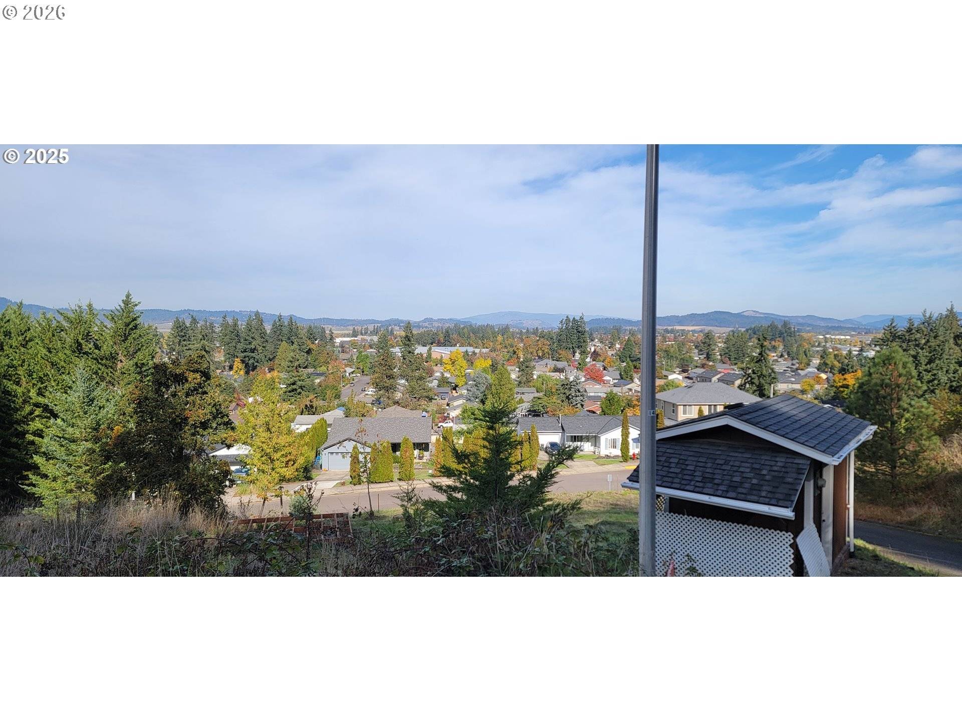 1 Queens AVE, Creswell, OR 97426