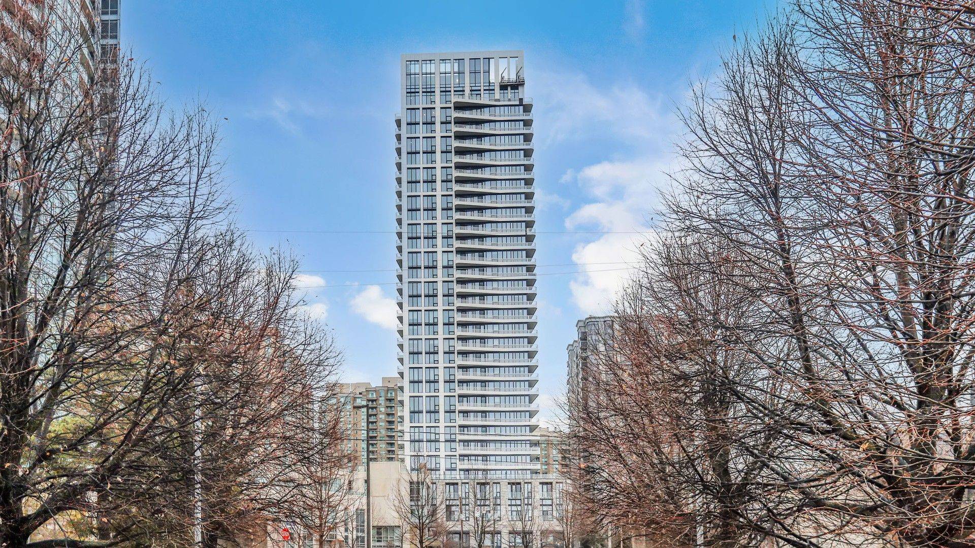 36 Olive AVE #613, Toronto C14, ON M2N 4P9