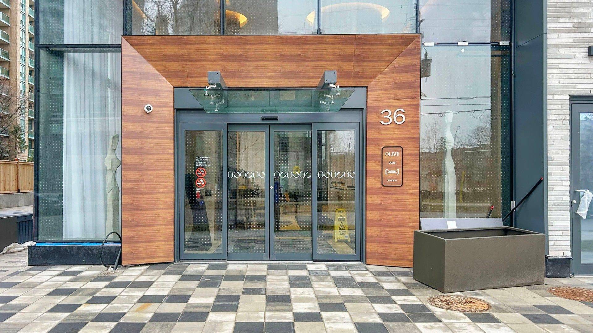36 Olive AVE #613, Toronto C14, ON M2N 4P9
