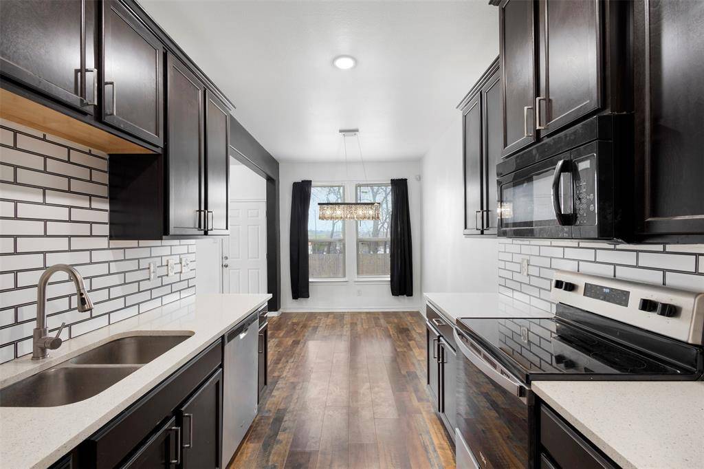 3831 Opal Avenue, Dallas, TX 75216