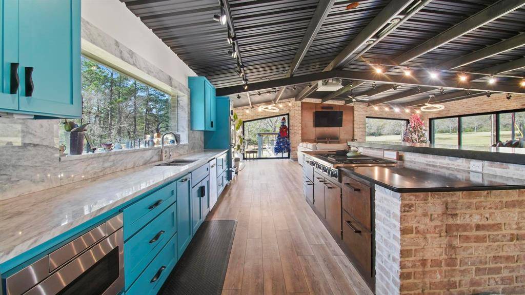 19225 Forest Service Road 219, Richards, TX 77873