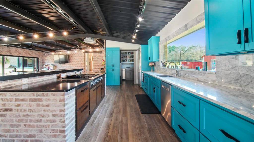 19225 Forest Service Road 219, Richards, TX 77873