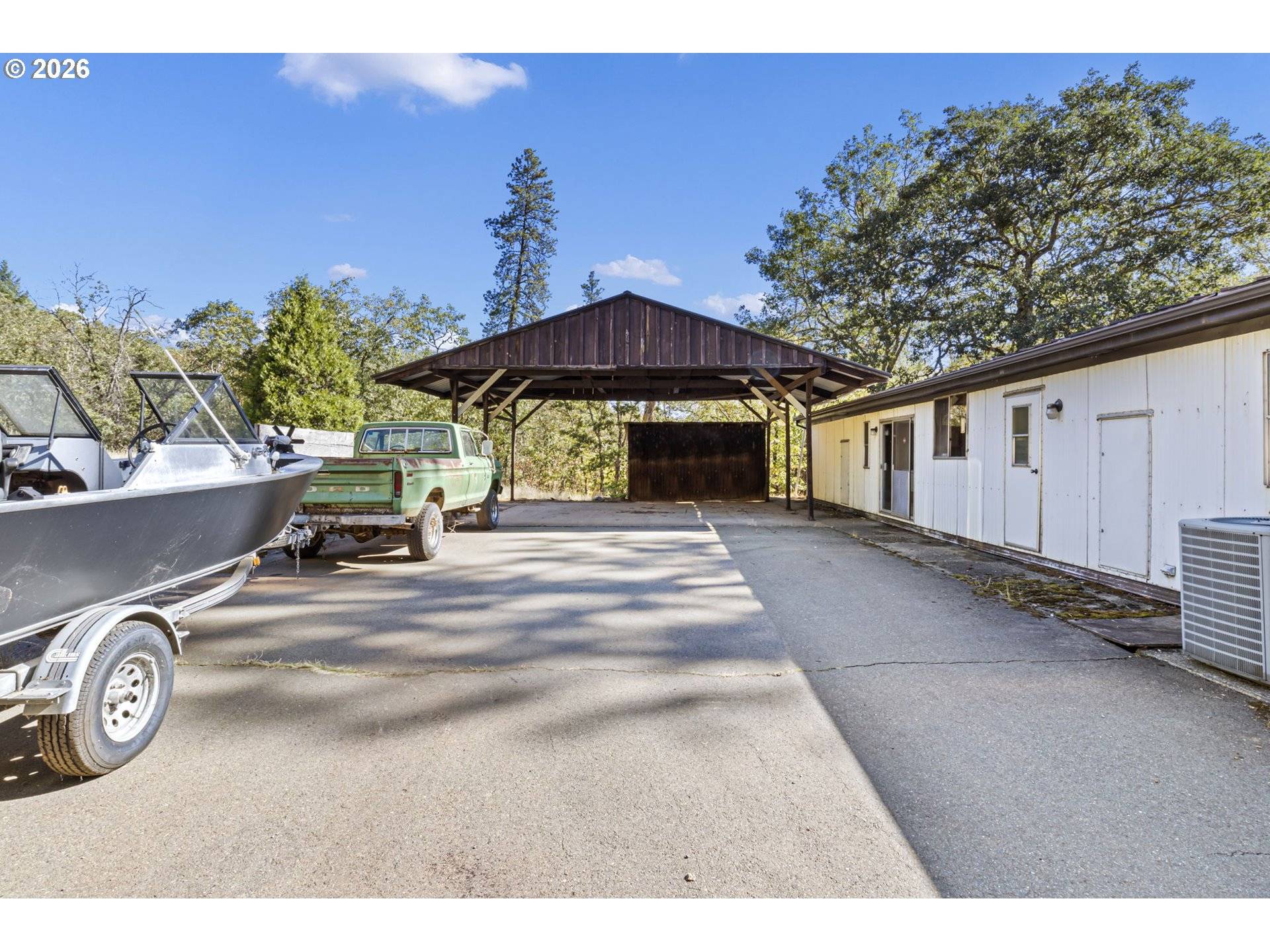 4950 FOOTHILL BLVD, Grants Pass, OR 97526