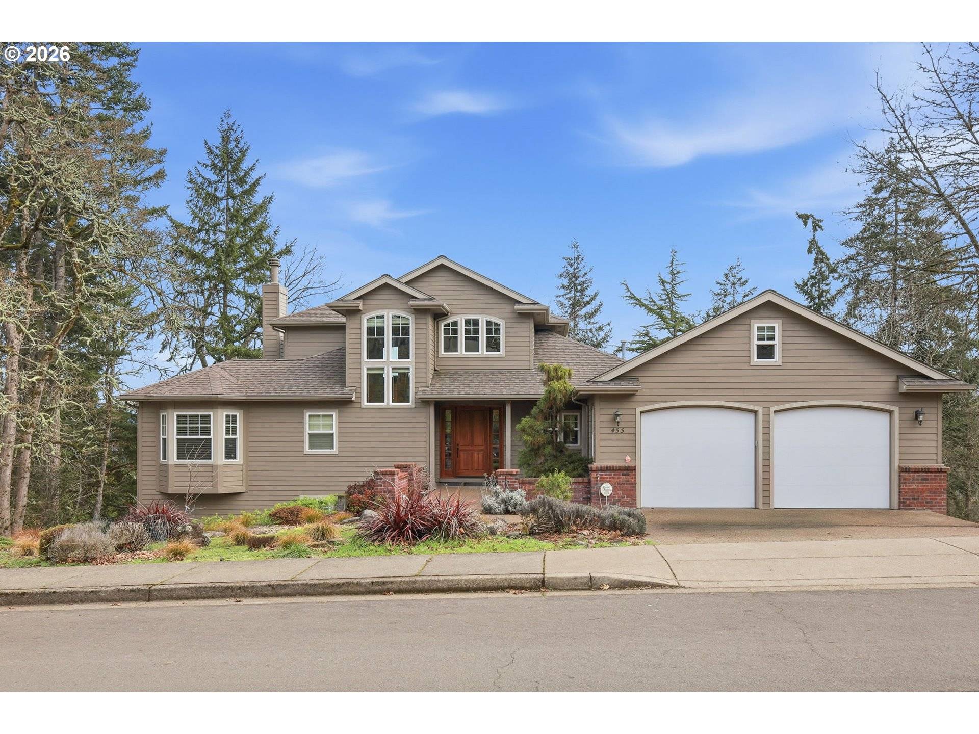 453 DELLWOOD DR, Eugene, OR 97405