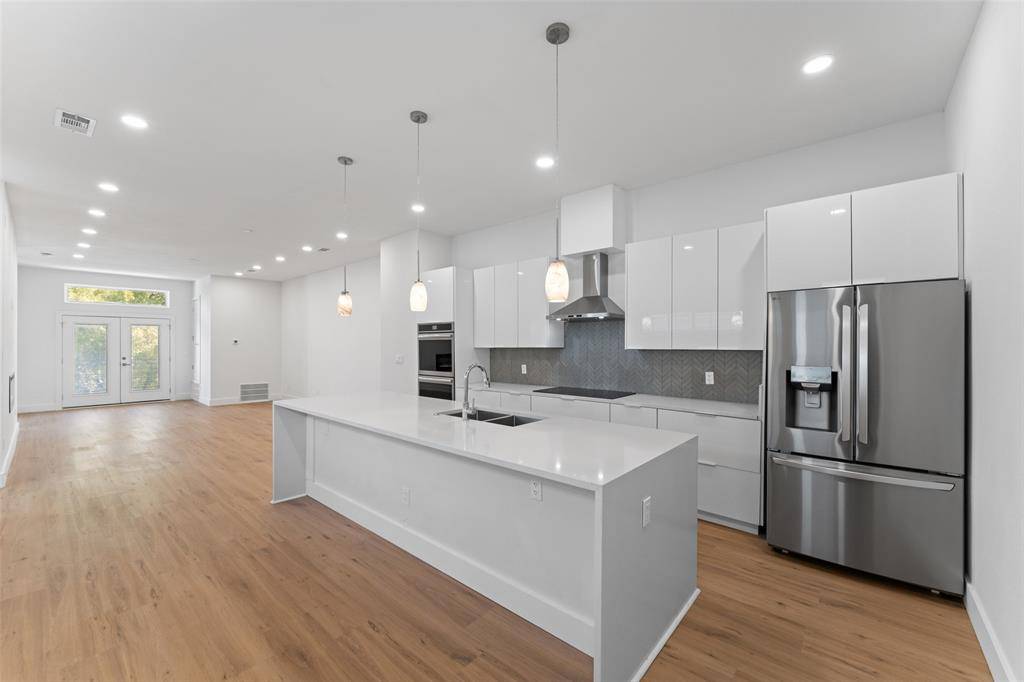 2511 Crossman Avenue, Dallas, TX 75212