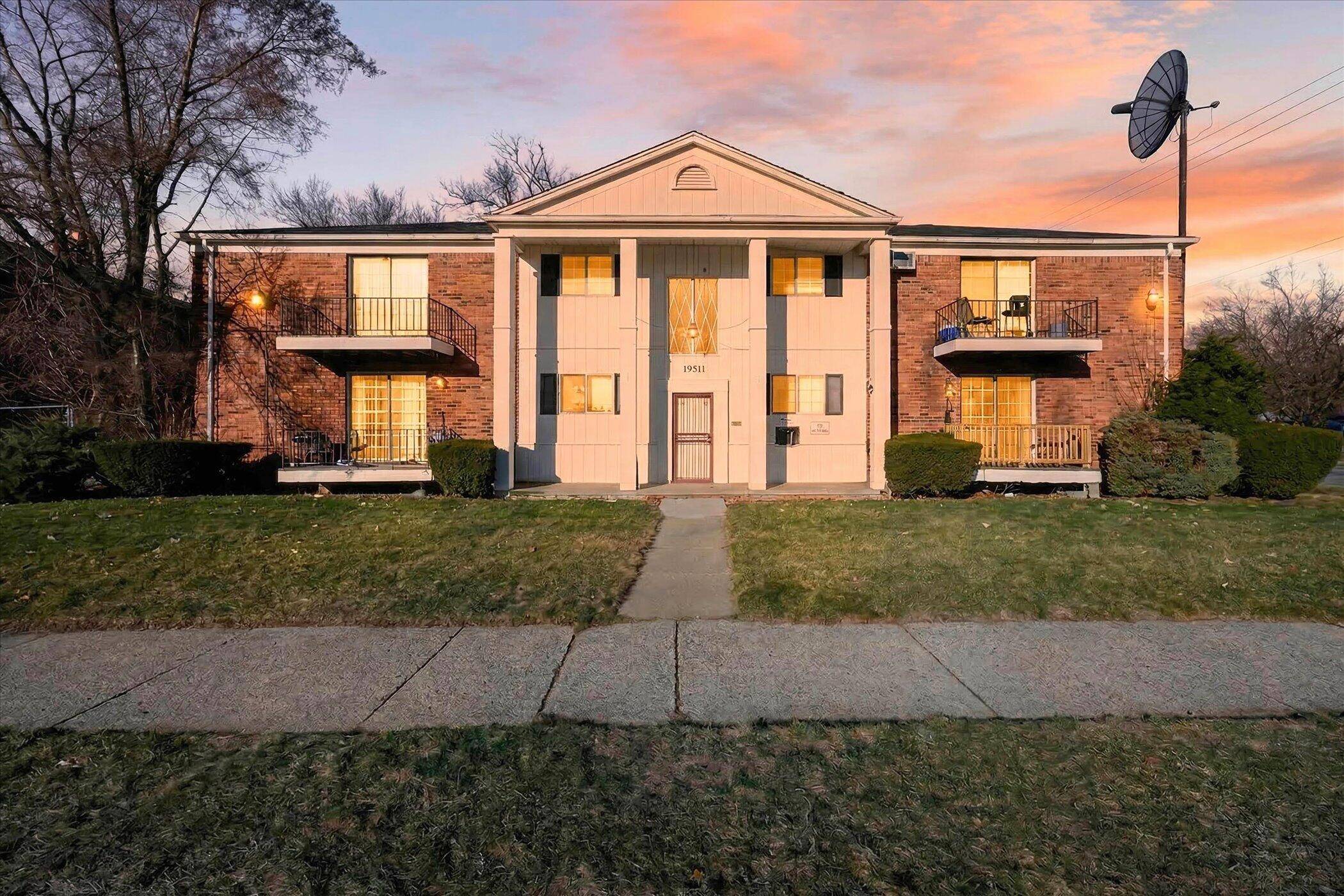 19511 S Greenfield RD, Detroit City, MI 48235