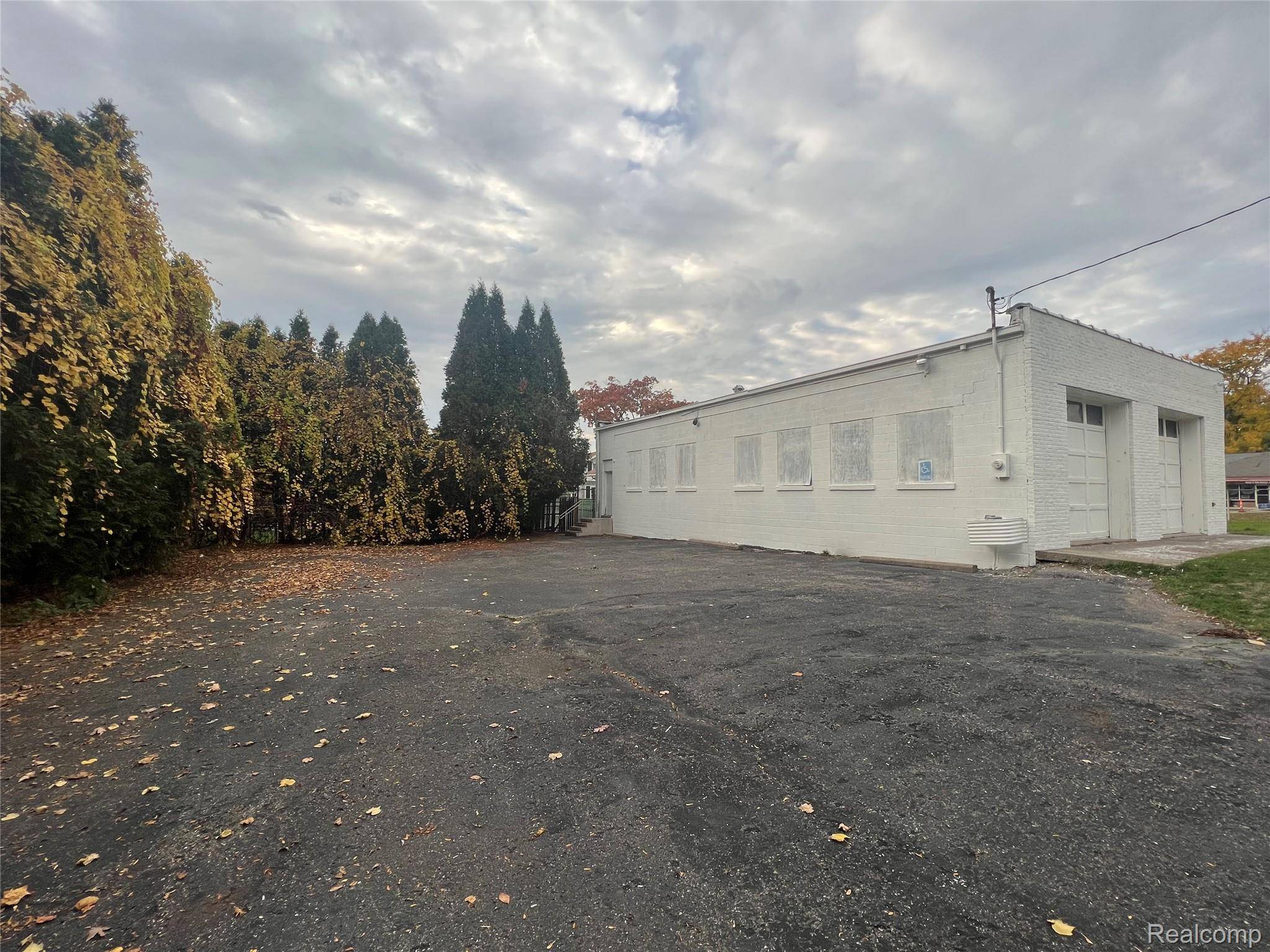 556 Auburn AVE, Pontiac, MI 48342