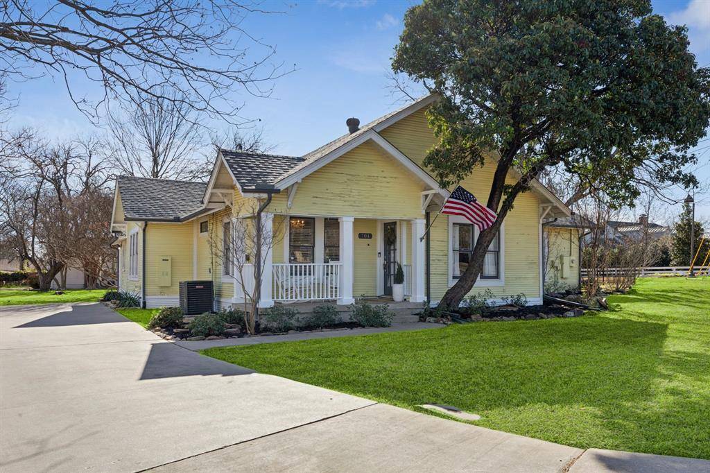 704 Williams Street, Rockwall, TX 75087