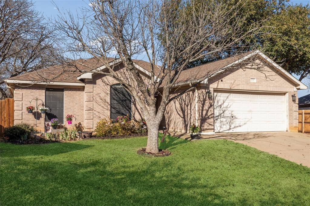 5101 Wilkes Court, Arlington, TX 76017