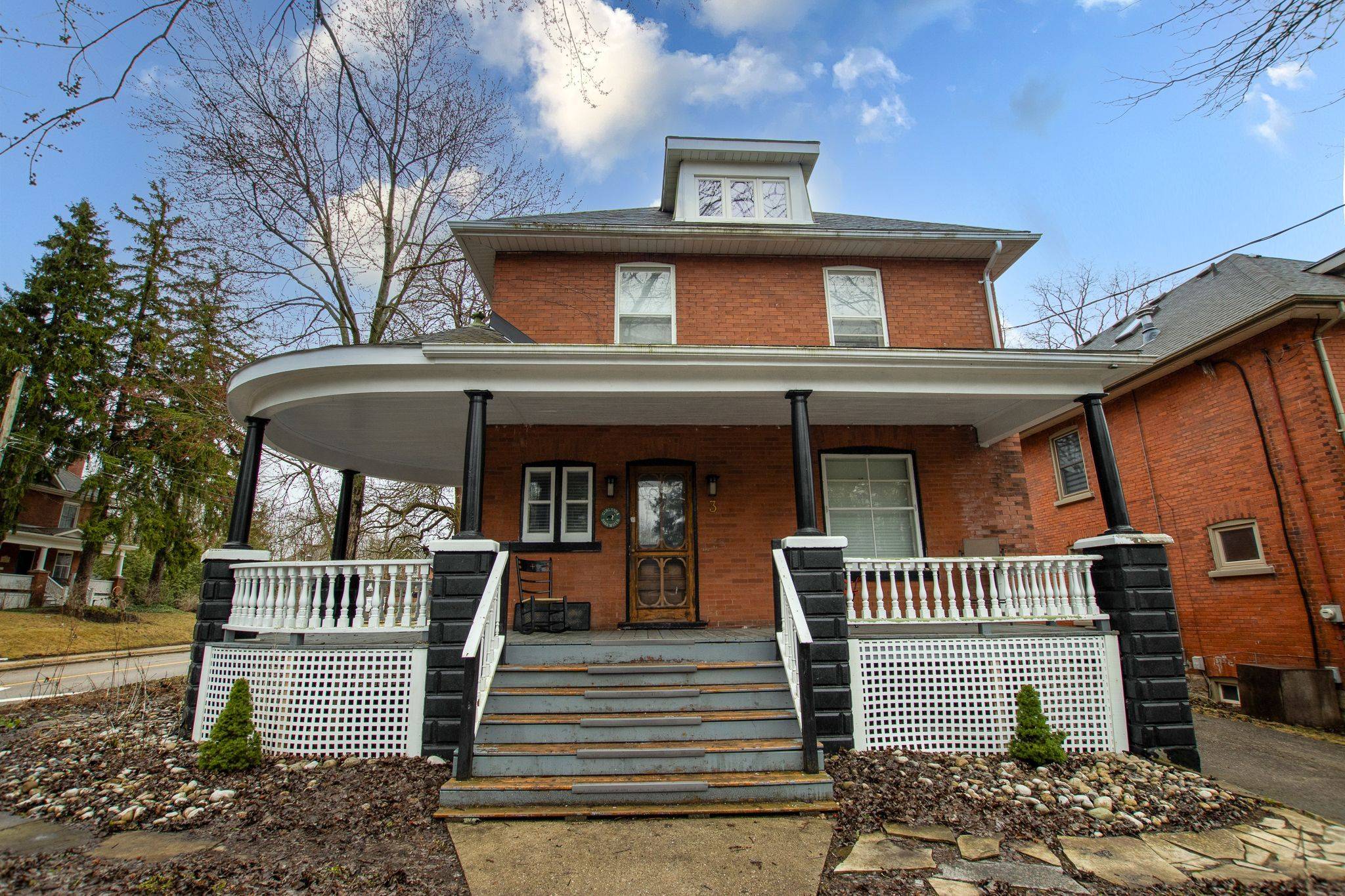 3 Daly AVE, Stratford, ON N5A 1B7