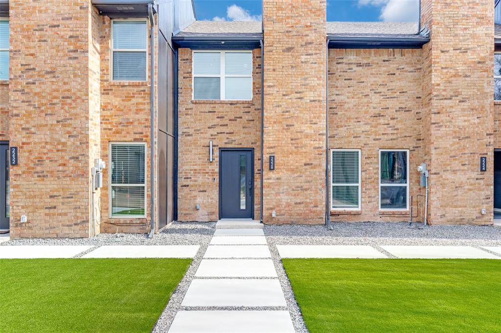 2228 Colony Court, Dallas, TX 75235
