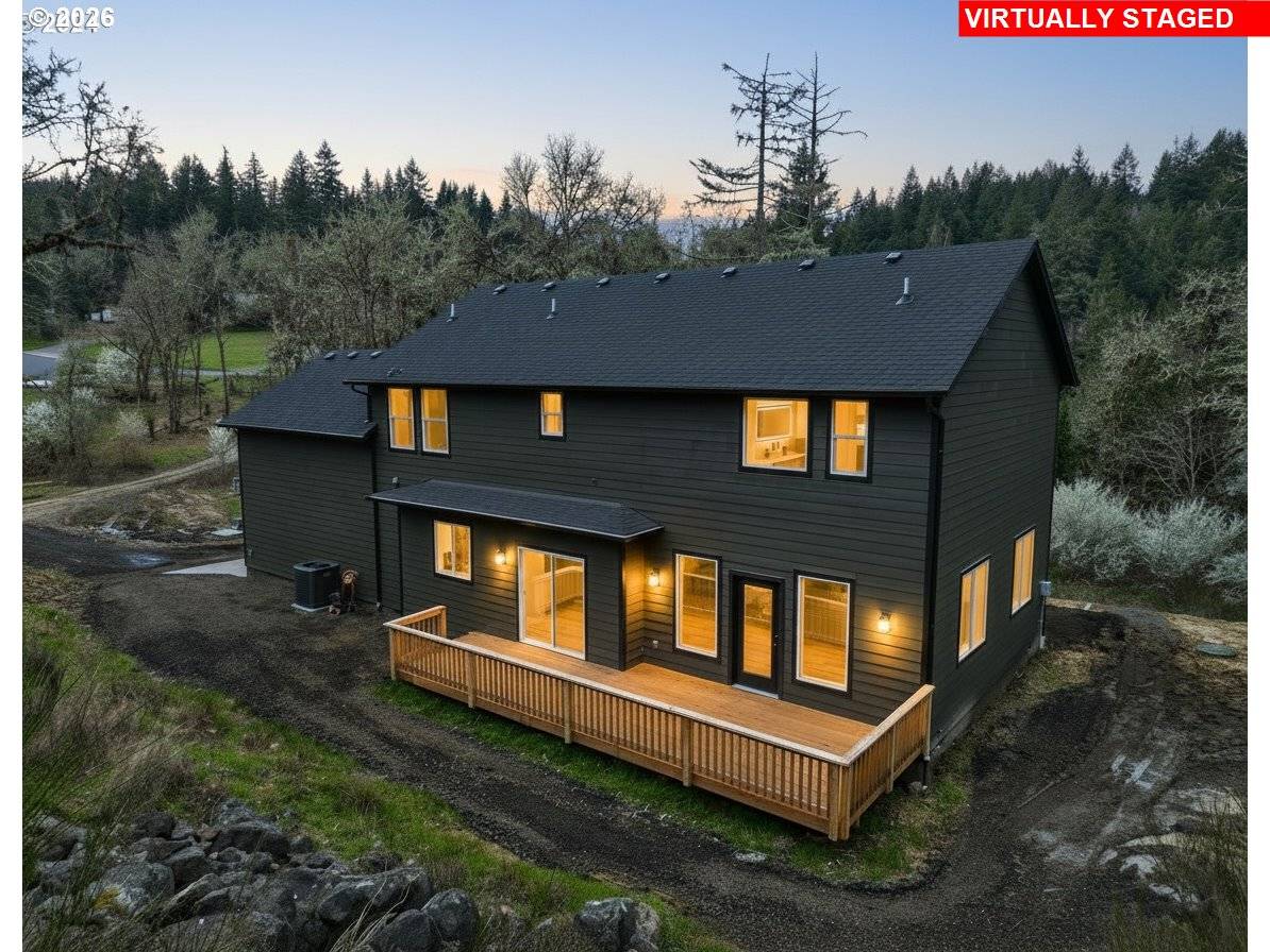 610 TERRACE DR, Glide, OR 97443