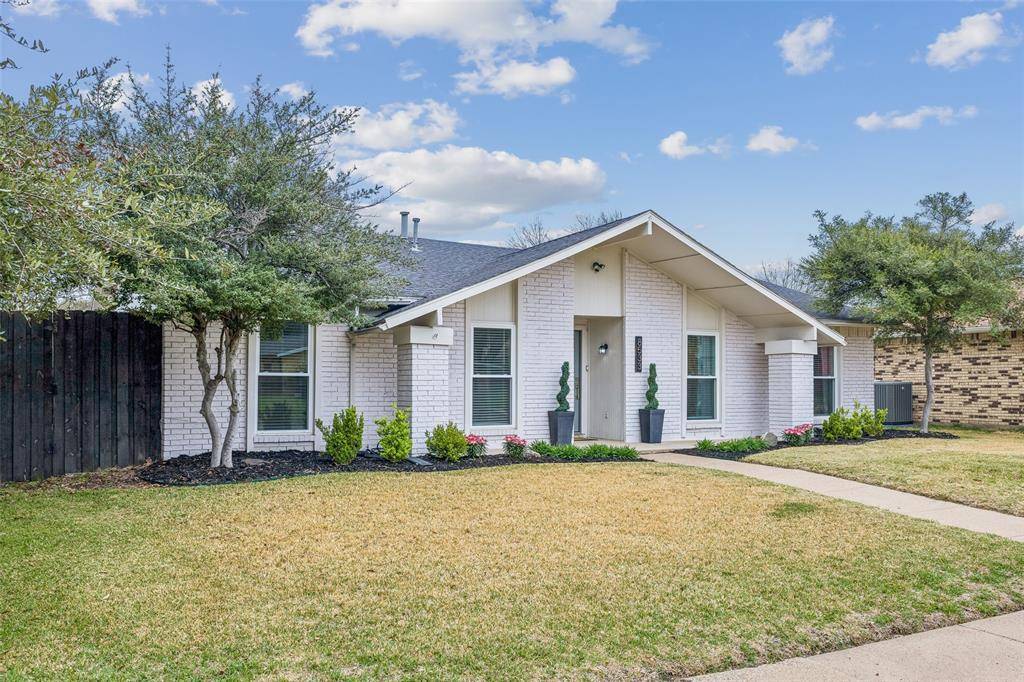 8533 Van Pelt Drive, Dallas, TX 75228