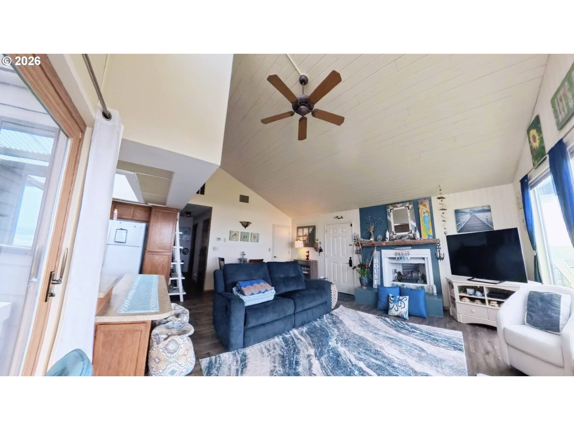 29134 ELLENSBURG AVE #1, Gold Beach, OR 97444