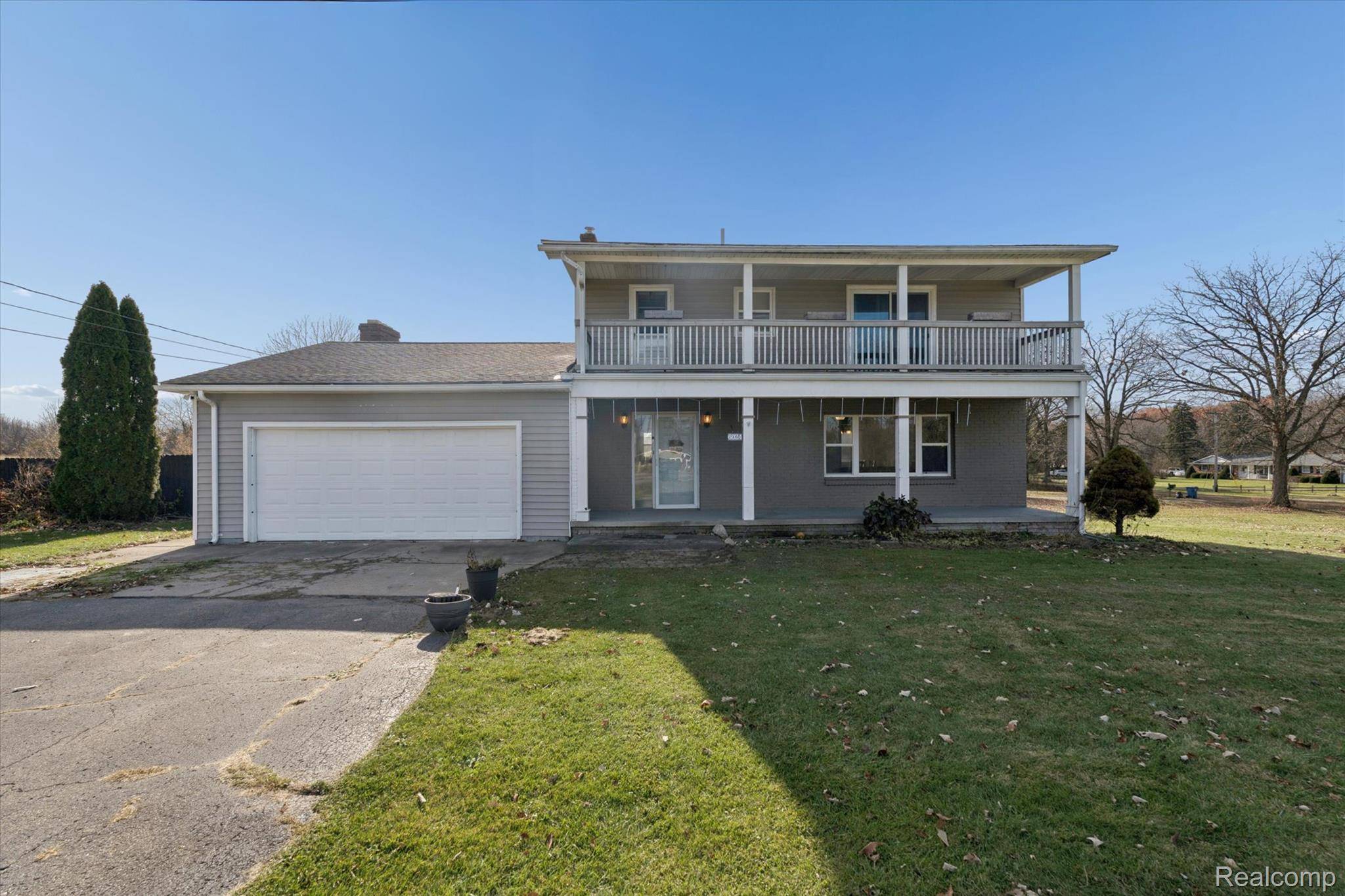 6024 E Holly RD E, Holly Township, MI 48442
