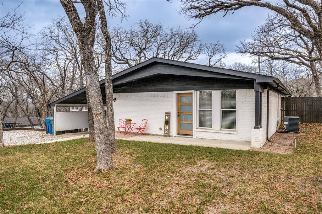 9128 Choctaw Trail, Flower Mound, TX 75022