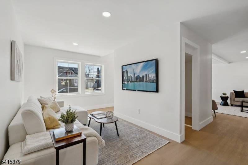 662 Summit Rd, Union Twp., NJ 07083