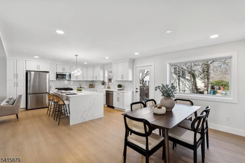 662 Summit Rd, Union Twp., NJ 07083