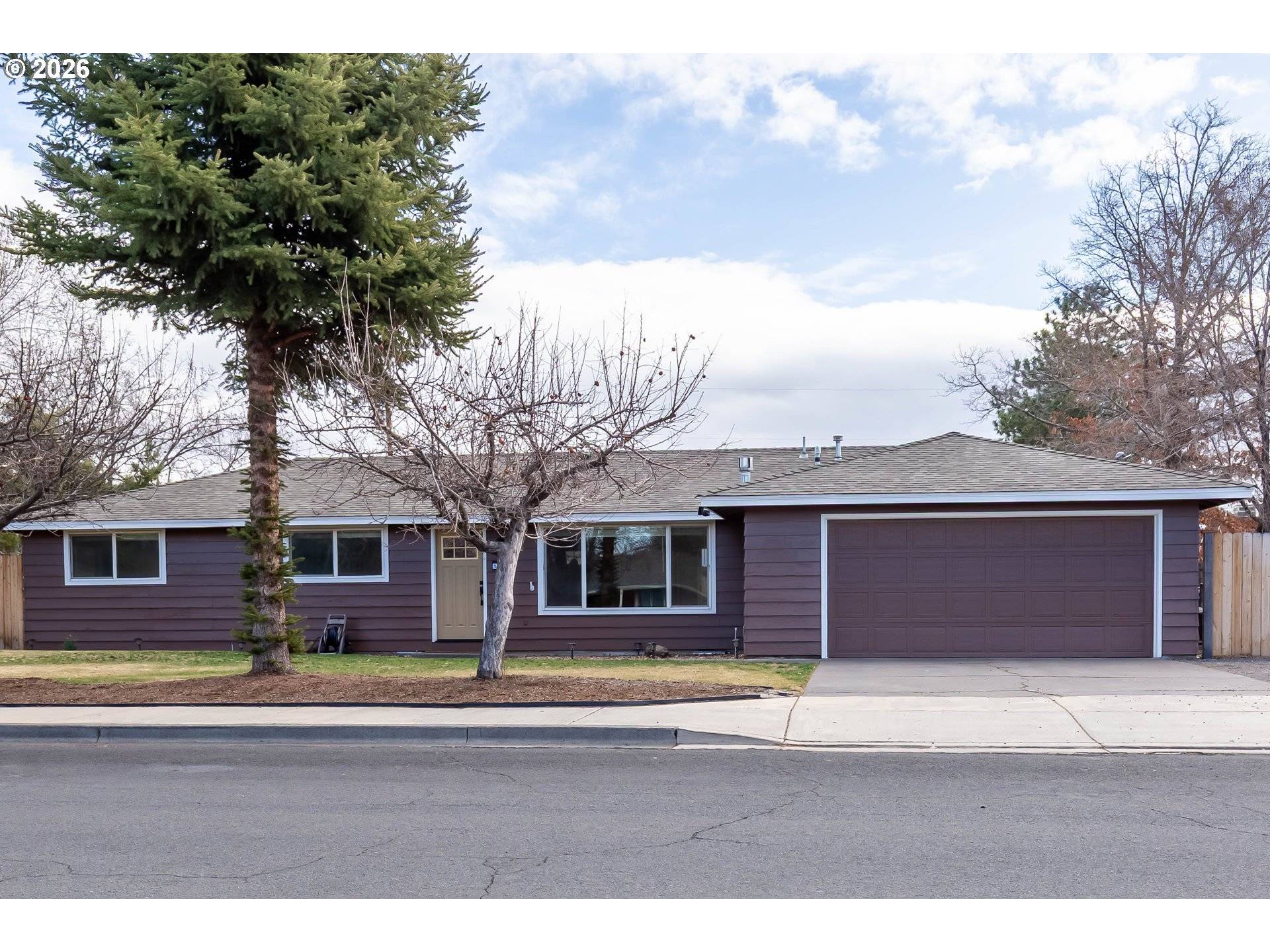 1650 SW 16TH ST, Redmond, OR 97756