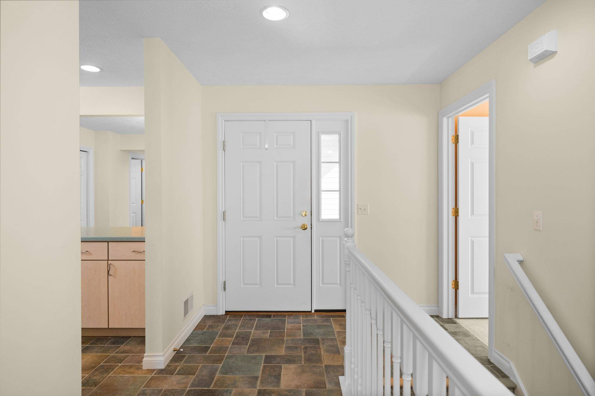 2947 Crown Pointe DR, Garfield Twp, MI 49685