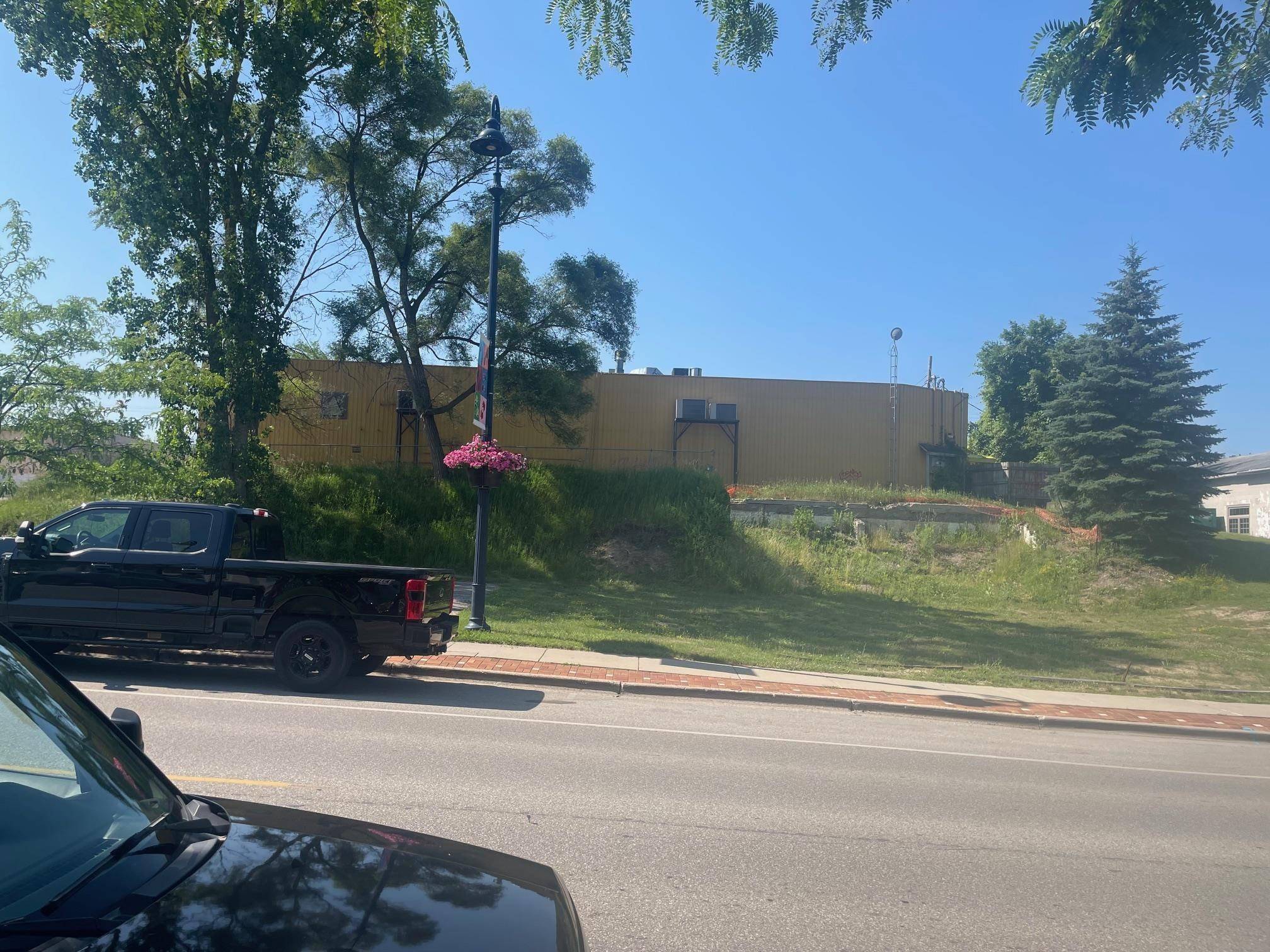 309 W Broadway ST, Pleasant, MI 48858