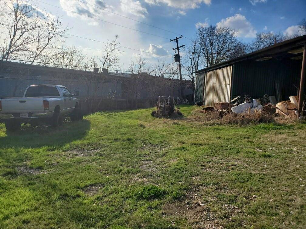 2219 Capri Drive, Fort Worth, TX 76114