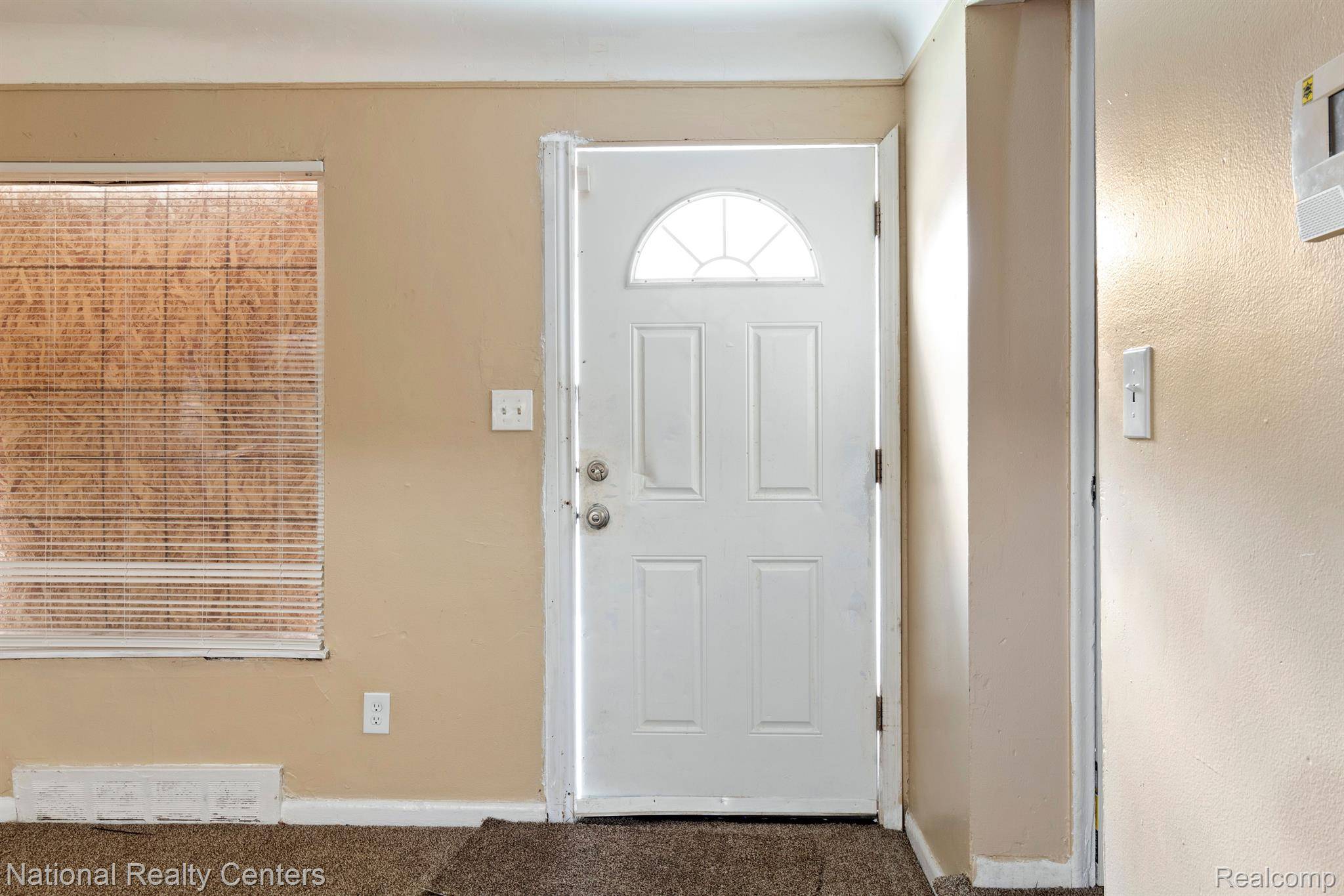 15391 APPOLINE ST, Detroit, MI 48227