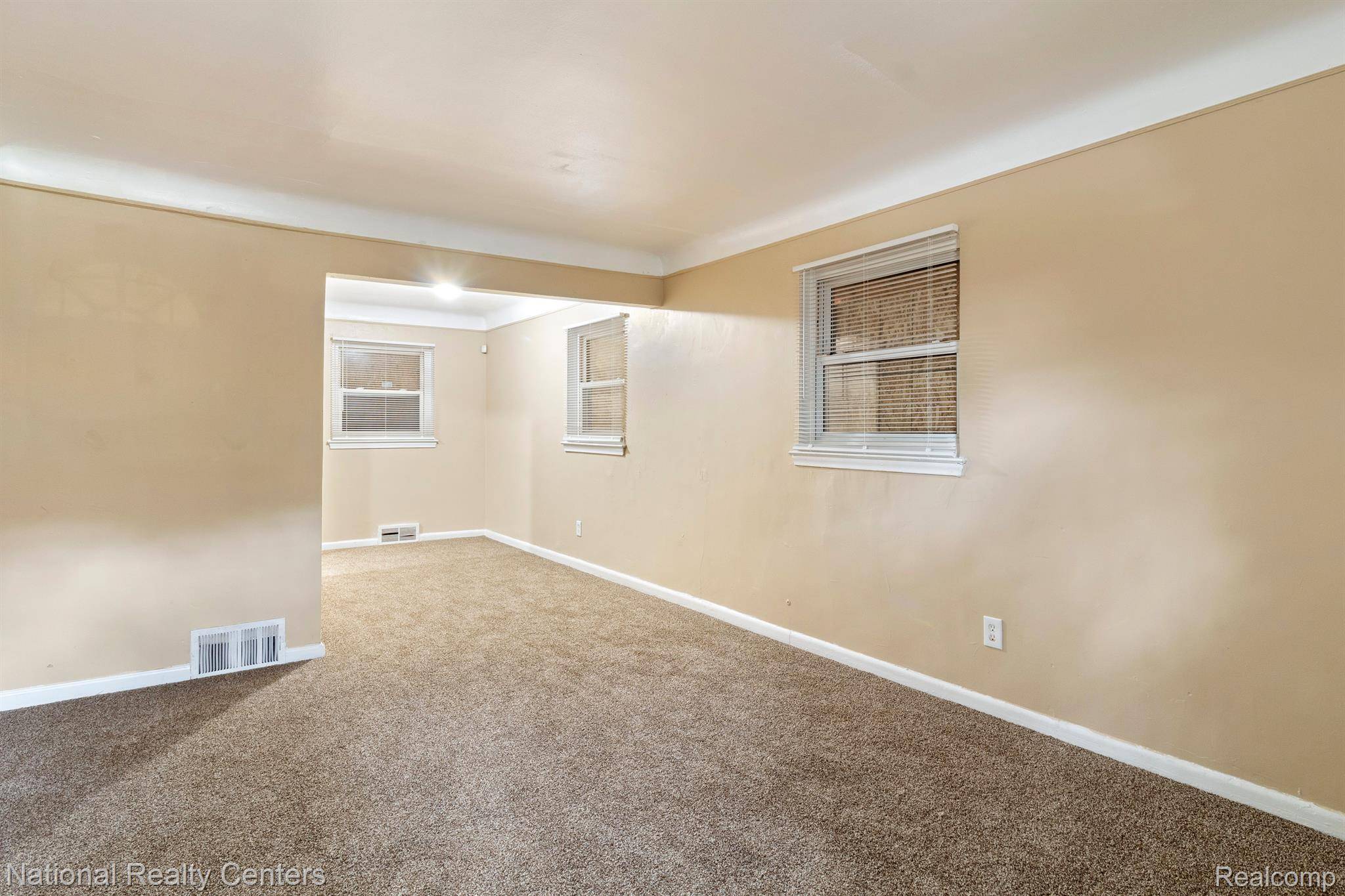 15391 APPOLINE ST, Detroit, MI 48227