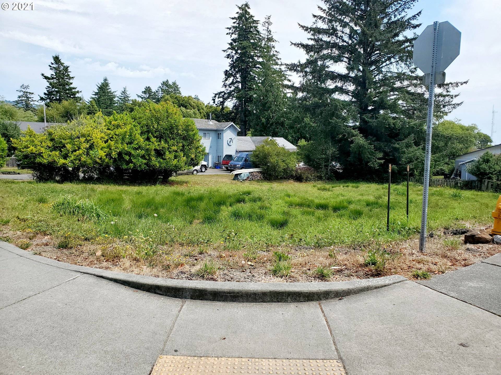 00 Easy, Brookings, OR 97415