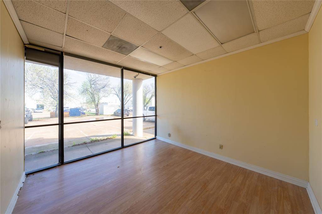 2700 K Avenue, Plano, TX 75074