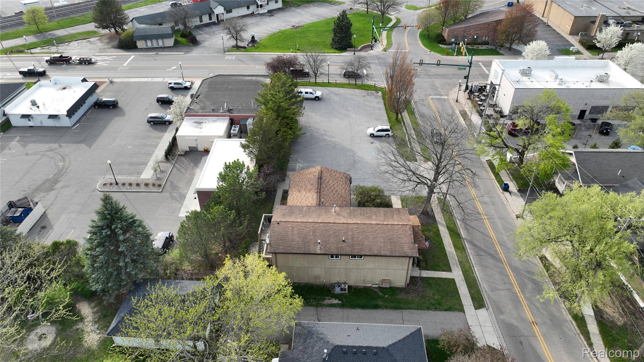 11522 Davis ST, Grand Blanc, MI 48439