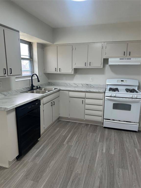 1310 Summit Street, Mesquite, TX 75149