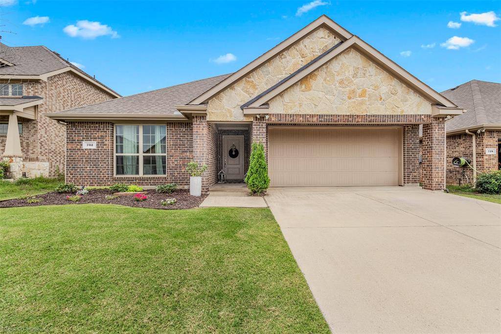 732 Jamestown Lane, Fate, TX 75189