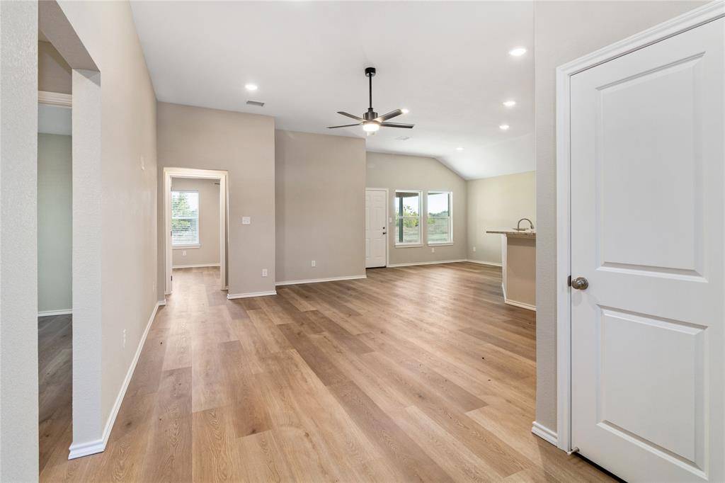 807 Bella Blvd Street, Coleman, TX 76834