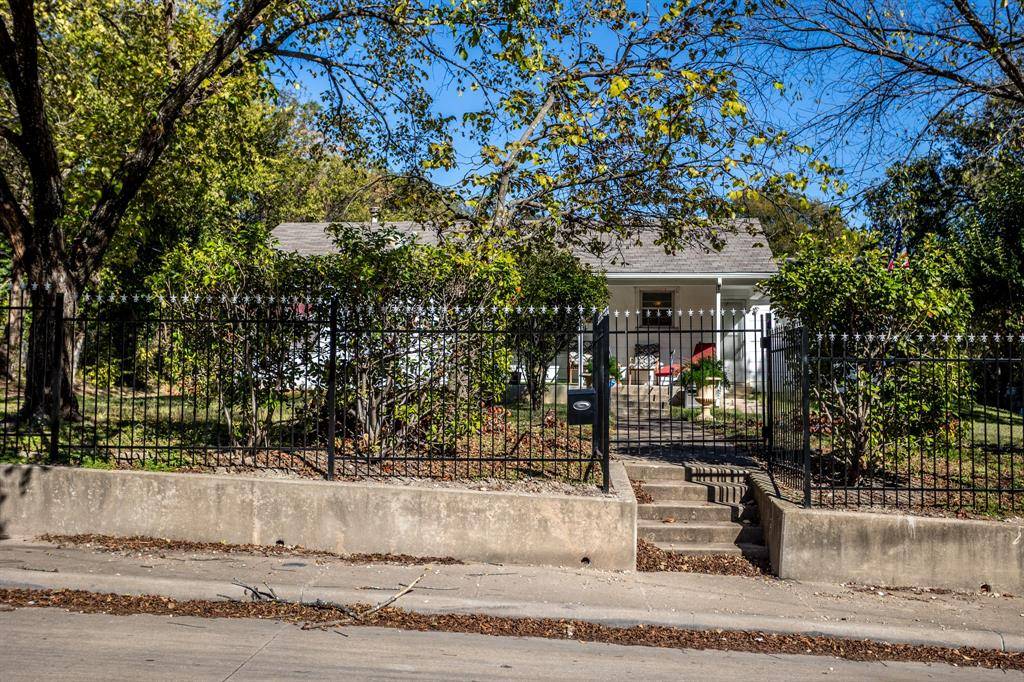 5122 Patonia Avenue, Dallas, TX 75241