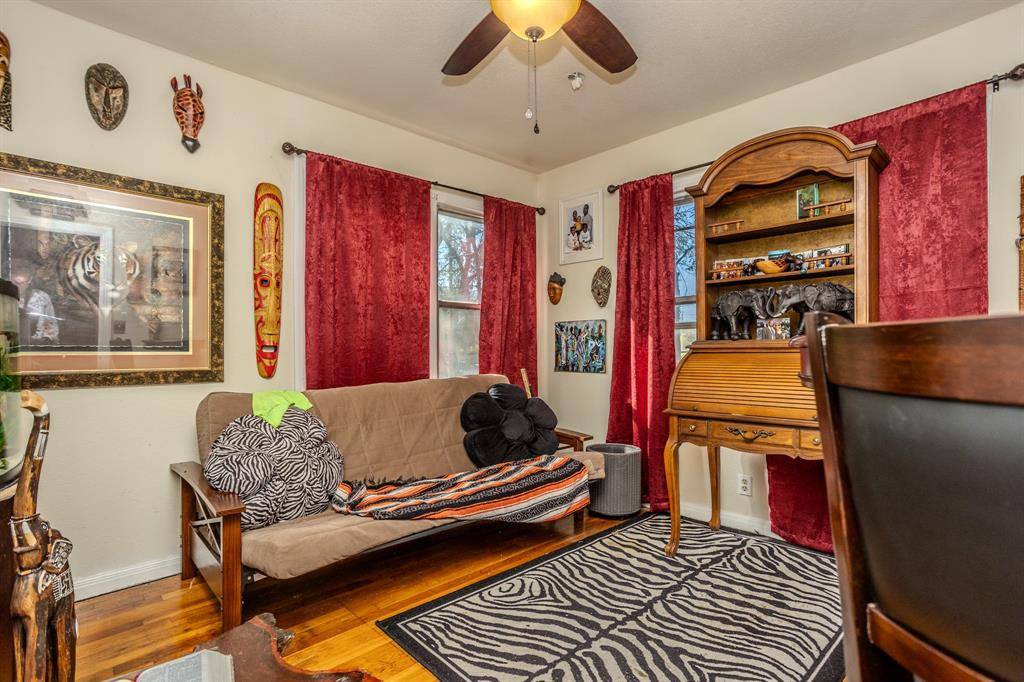 5122 Patonia Avenue, Dallas, TX 75241