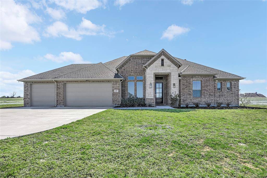 209 Basalt Lane, Reno, TX 76020