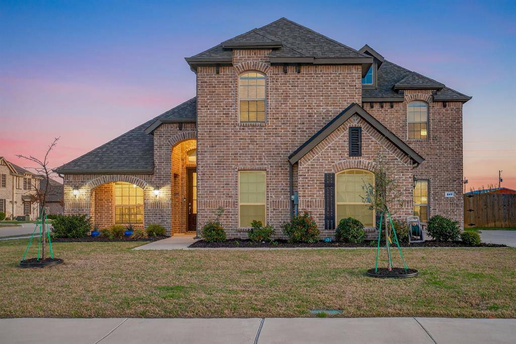 545 Clifton Court, Midlothian, TX 76065