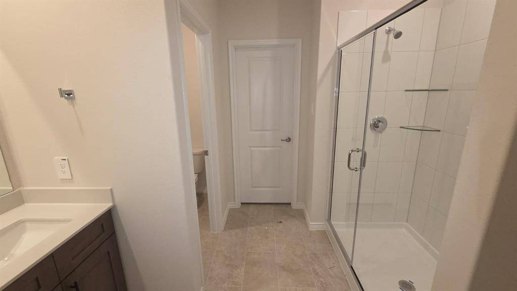 916 LOST MINE Trail, Little Elm, TX 75068