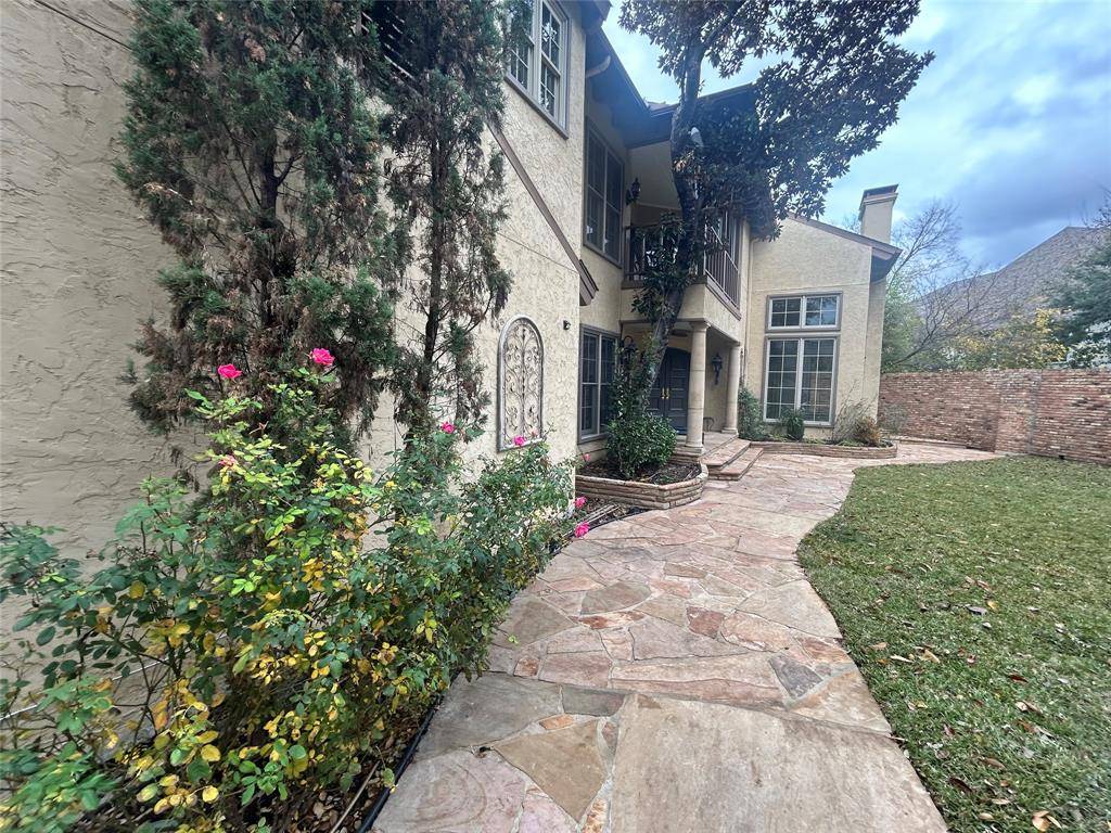 4350 Cochran Chapel Circle, Dallas, TX 75209