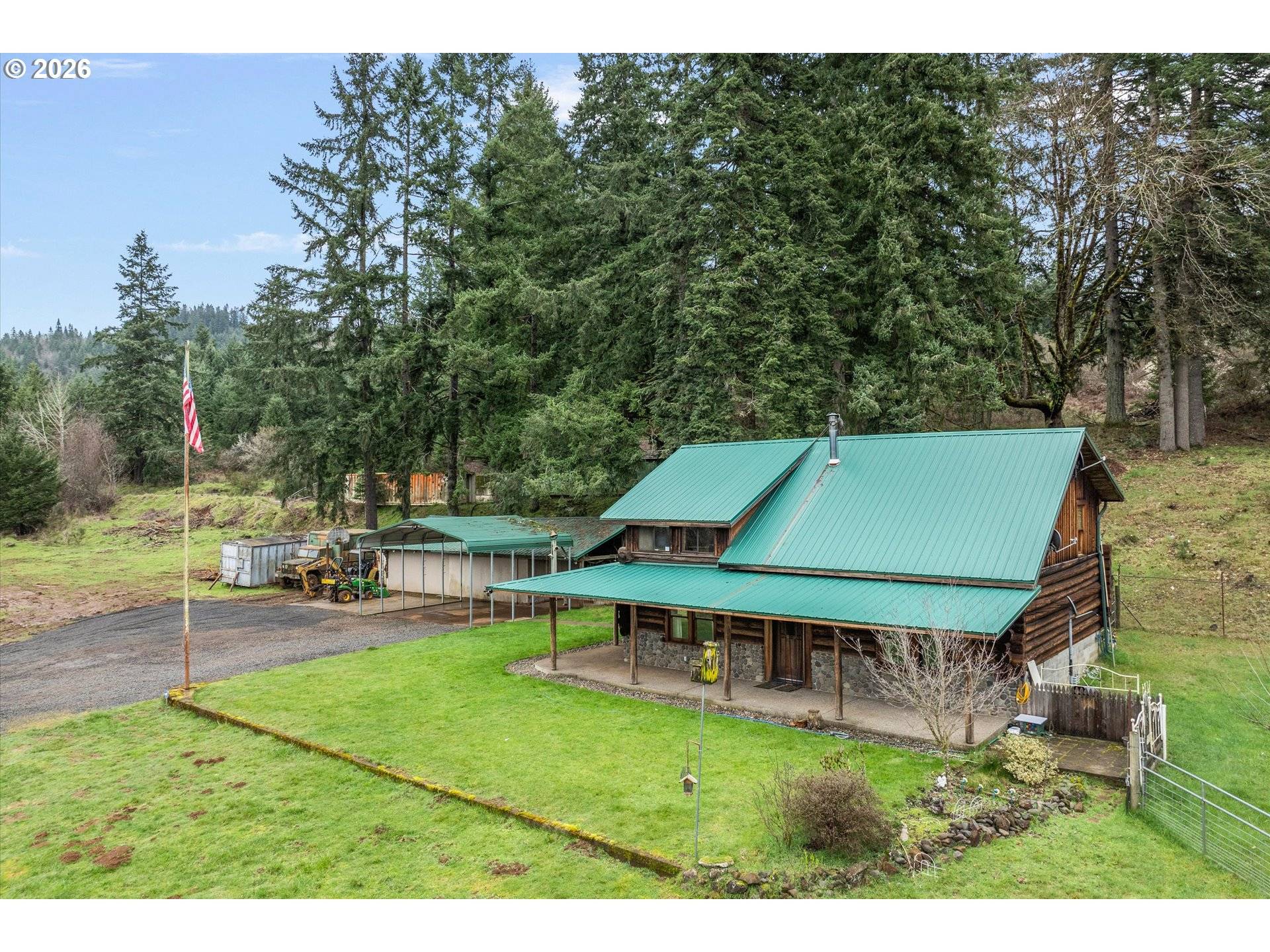 3805 BRIAR KNOB LOOP, Scotts Mills, OR 97375